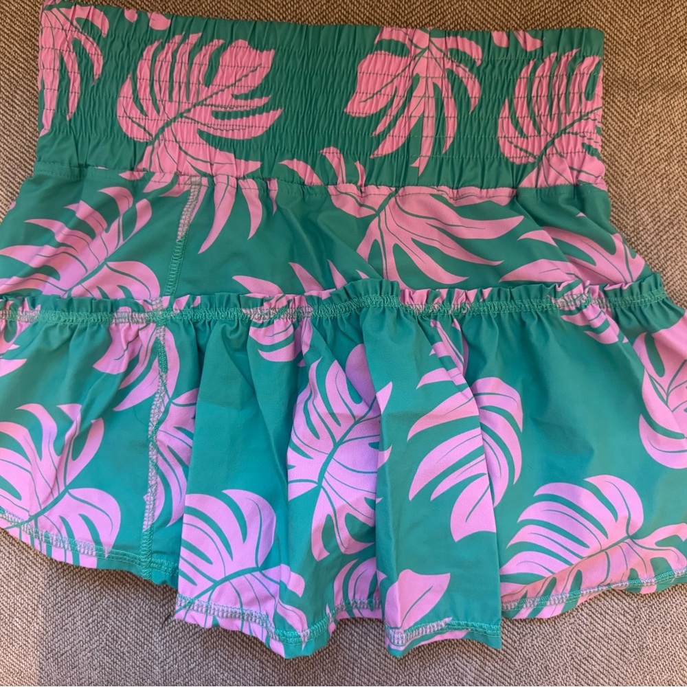 Tropical Green and Pink Lawley Bubble tennis Skirt - Picture 3 of 4